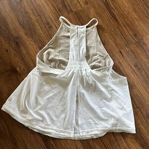 Lululemon Free Spirit White Tank Size 8 Built in Sports Bra